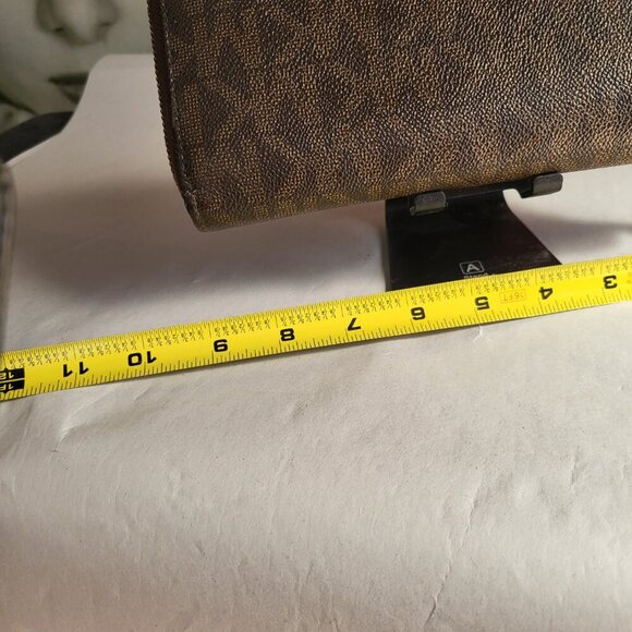 MICHAEL KORS JET SET WALLET CLUTCH CLASSIC STYLE - Picture 9 of 9